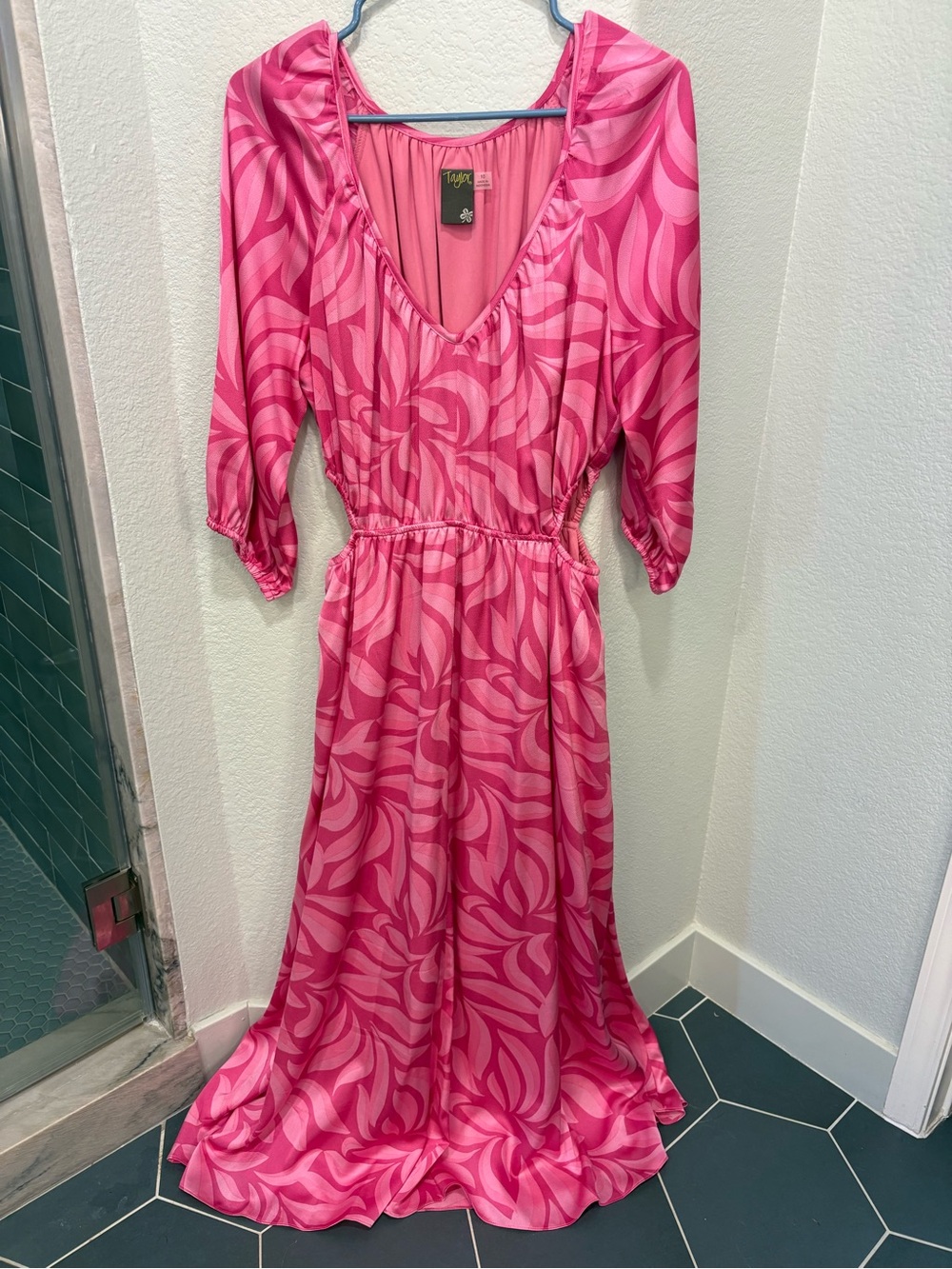 Taylor Pink Swirl Maxi Dress